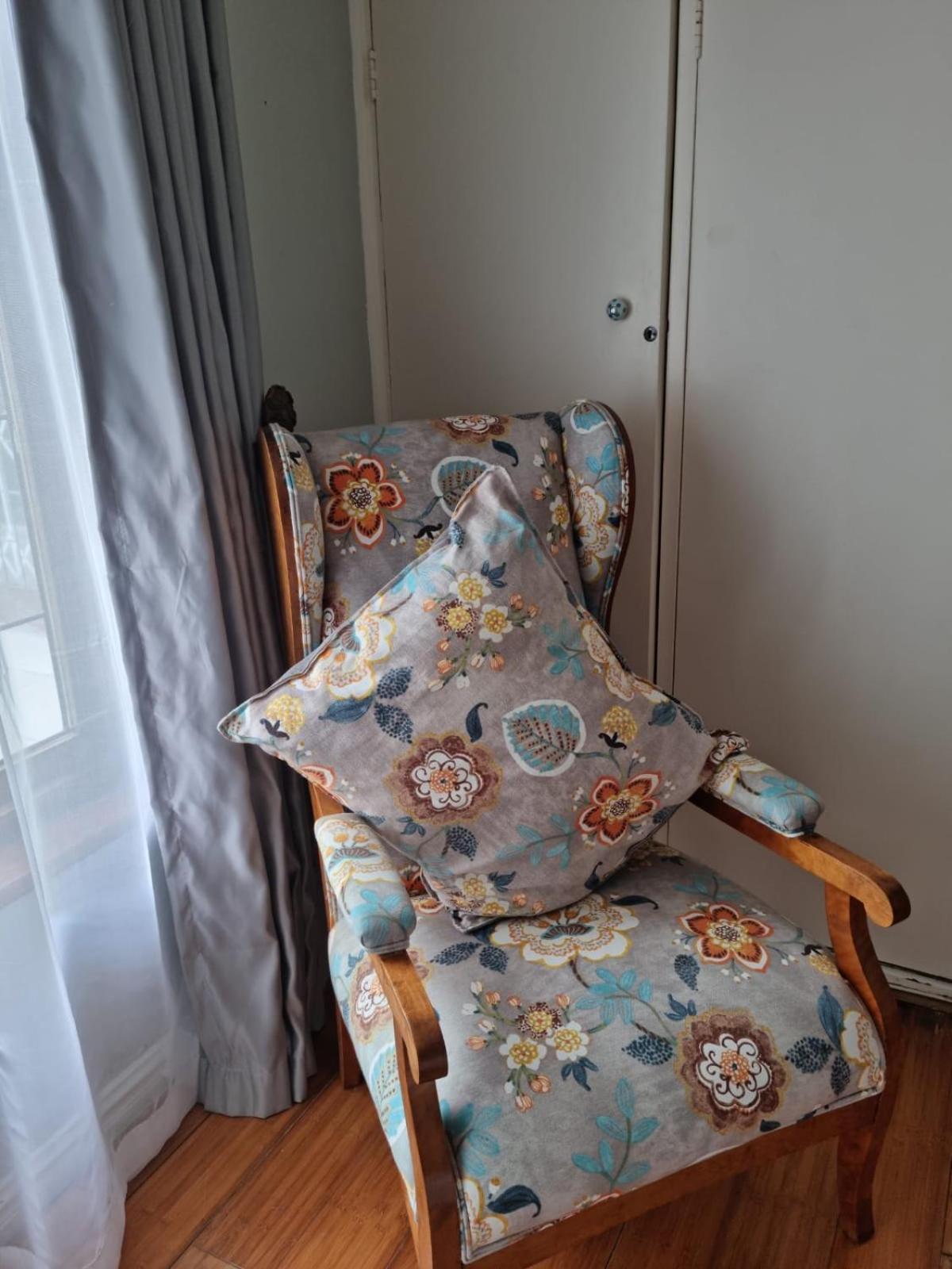 Churchill House Hillcrest Room photo